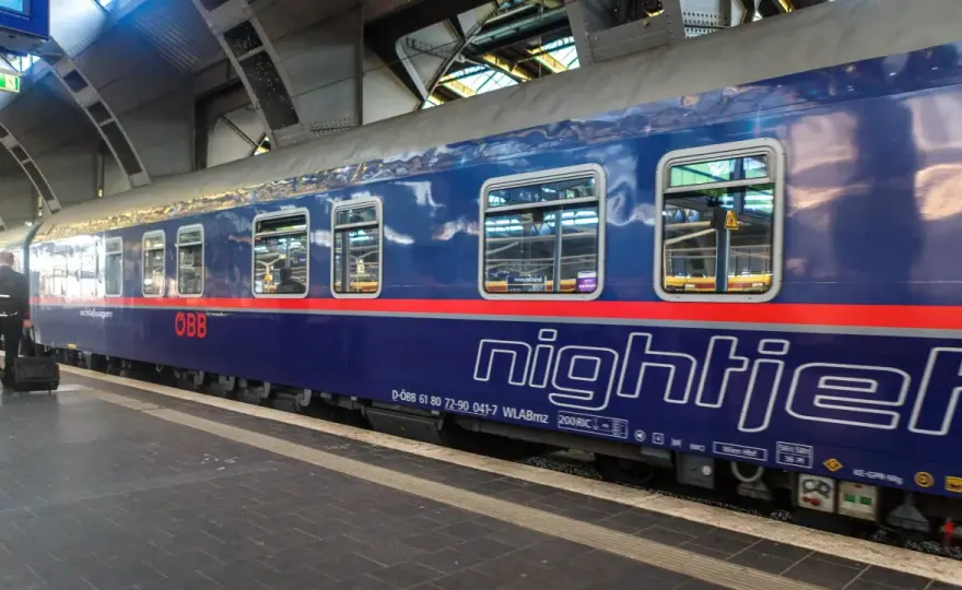 Zürich–Berlin Zug - Tag oder Nacht? Dein Guide für die Reise