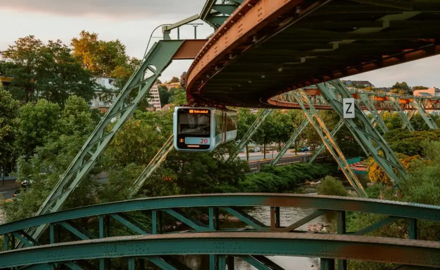 Ausflugsziele mit der Bahn - So gelingt der entspannte Tagestrip