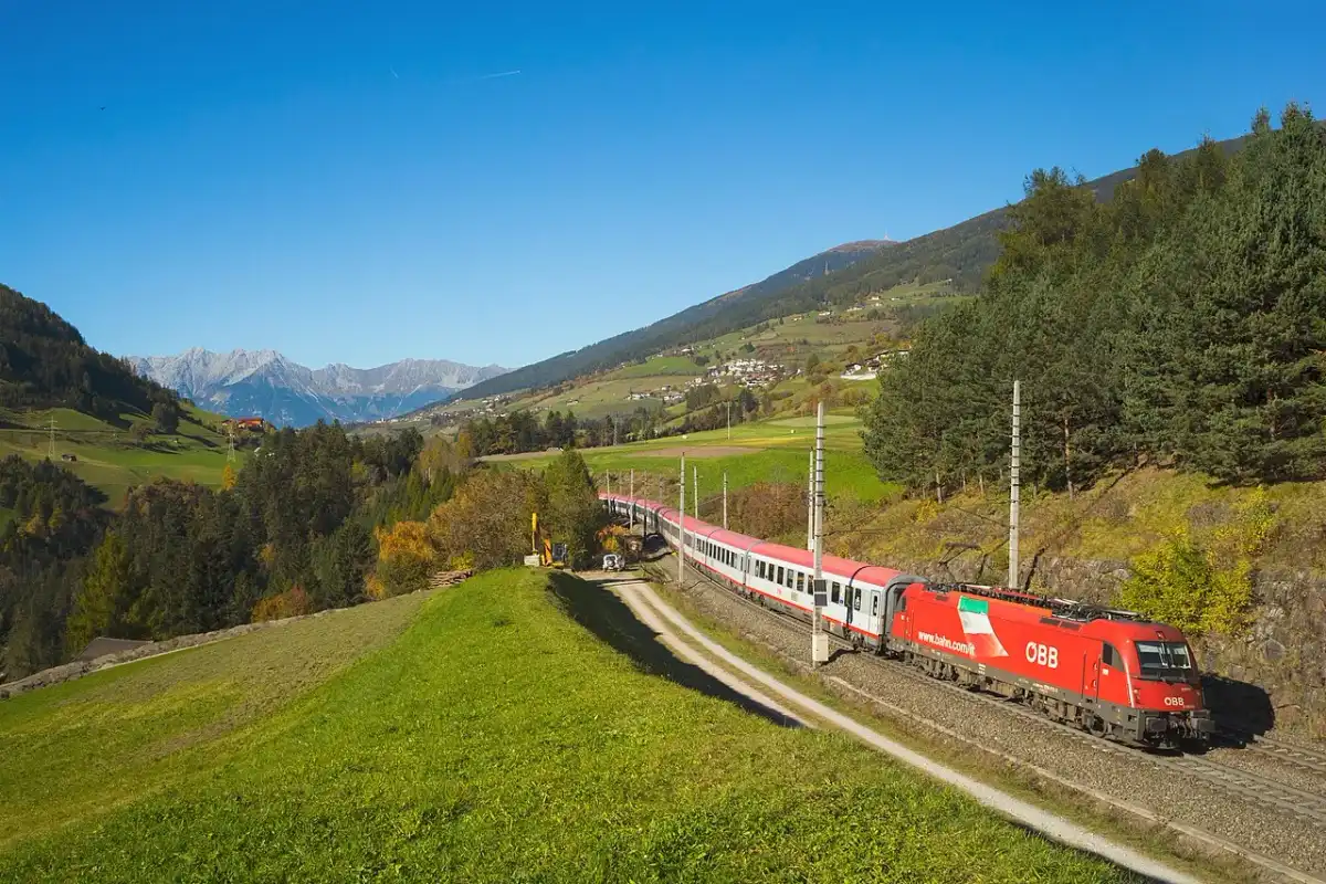 Ljubljana-Zagreb Zug - Dein Guide für Fahrplan & Tickets